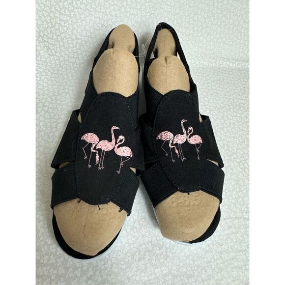 Coral Bay WOMEN’S SIZE 6 Canvas Open Toe Sandals with Embroidered Flamingos - Picture 6 of 6